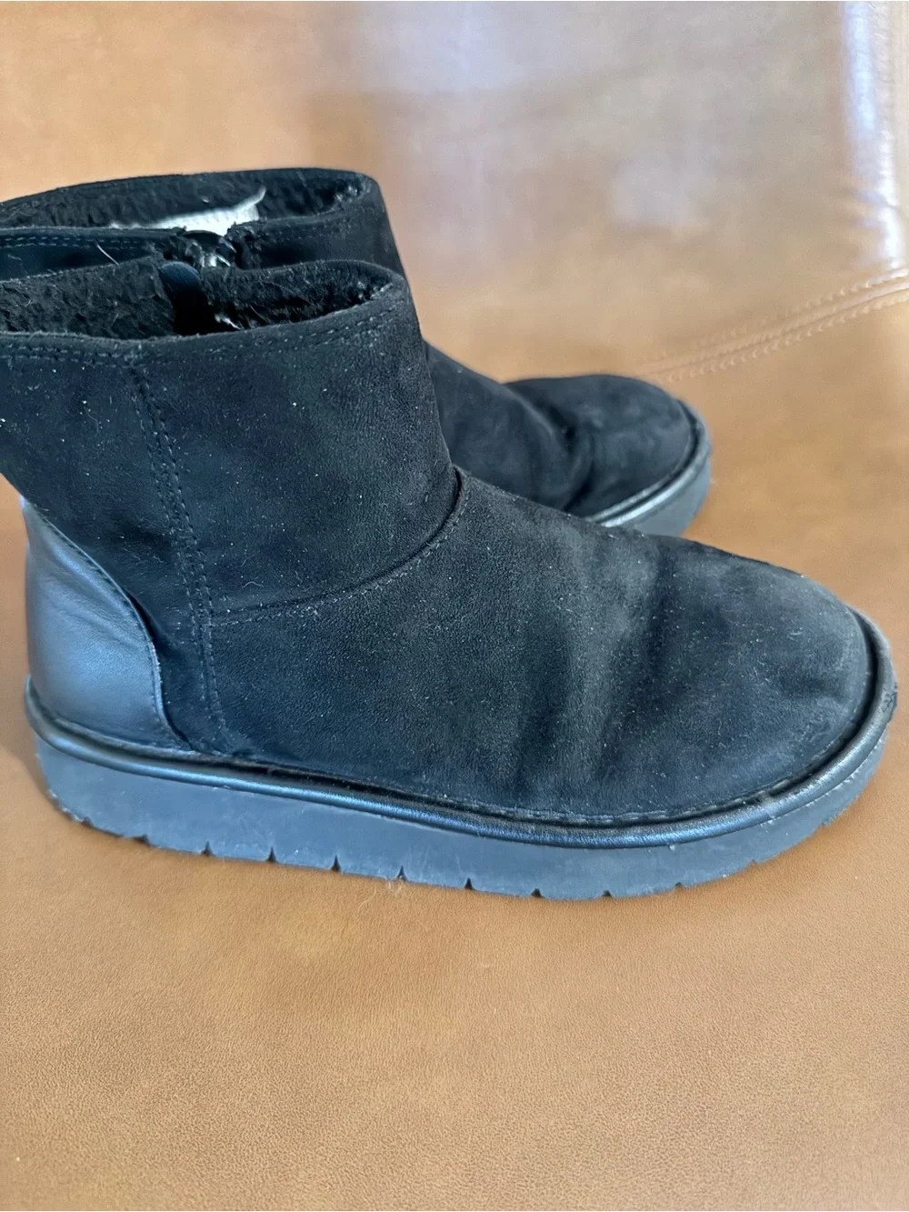 Cat & Jack stylish black